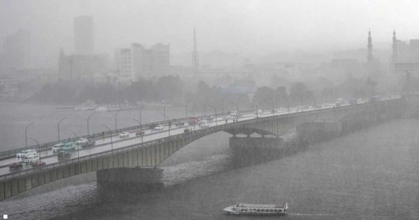 مصر.. تعطيل الدراسة لسوء الأحوال الجويّة ورفع حالة الطوارئ