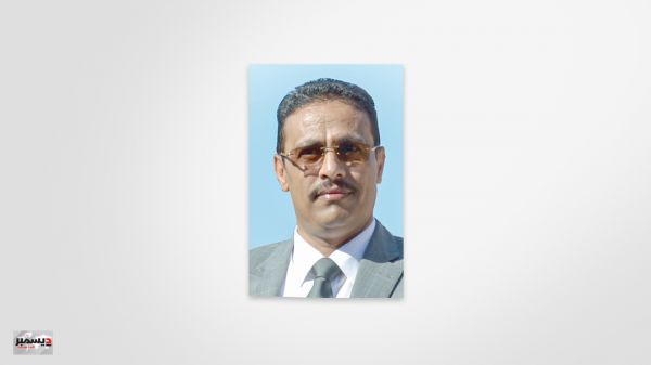 رئيس دائرة الشباب في المكتب السياسي يعزي نجم المنتخب الوطني السابق "النونو" في وفاة والده