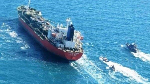 ناقلة كورية احتجزتها طهران قد تشعل فتيل الحرب على إيران