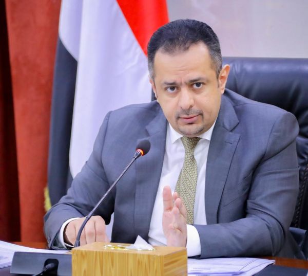 رئيس الوزراء يرأس الاجتماع الأول لخلية الازمة 