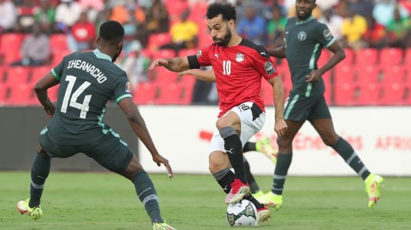 مصر تخسر أمام نيجيريا في بداية مشوارها بكأس أمم إفريقيا 2022 