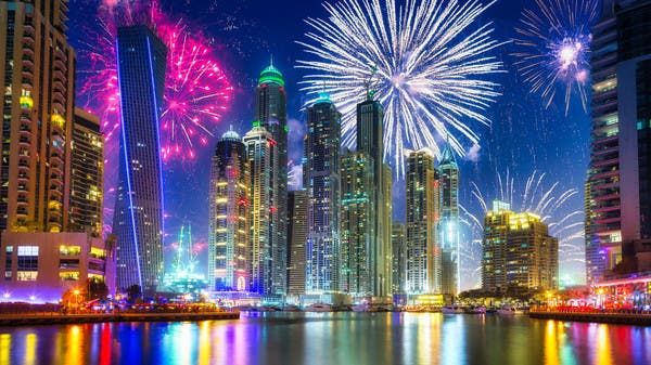الإمارات تحذر: عقوبات للساخرين من إجراءات كورونا