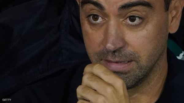 تشافي يؤكد لقاء أبيدال ويرفض الحديث عن تدريب برشلونة