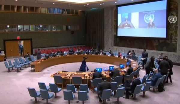 قلق أممي من عسكرة الحوثيين ميناء الحديدة واحتجاز موظفين دوليين 