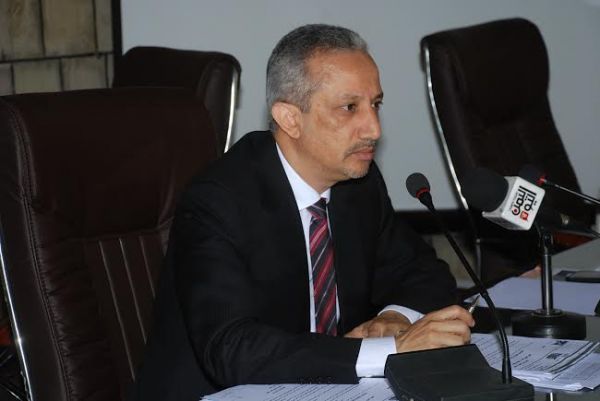 شوقي هائل يقدم رؤية لإعادة كرة القدم اليمنية إلى المسار الصحيح