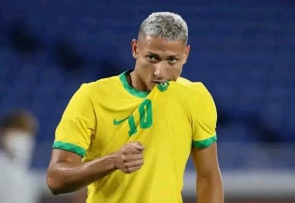 البرازيلي ريتشارليسون: خروجنا من المونديال أصعب من فقدان أحد أقاربي