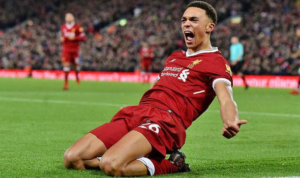 ليفربول يربط نجمه الشاب بعقد "طويل الأمد"