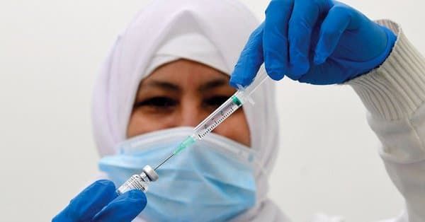 "الصحة الإماراتية" تعلن تخطيها حاجز مليوني جرعة من لقاح كورونا 
