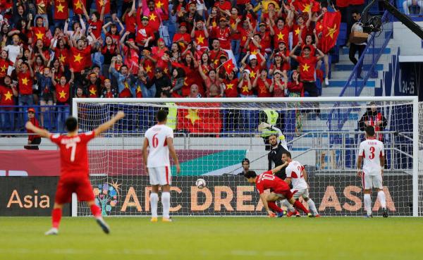 كأس آسيا.. فيتنام تفجر مفاجأة بإقصاء الأردن من دور الـ 16