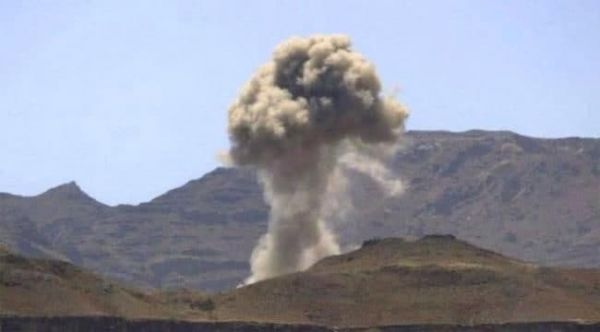 غارات جوية تدمر دبابة وأسلحة حوثية في البيضاء