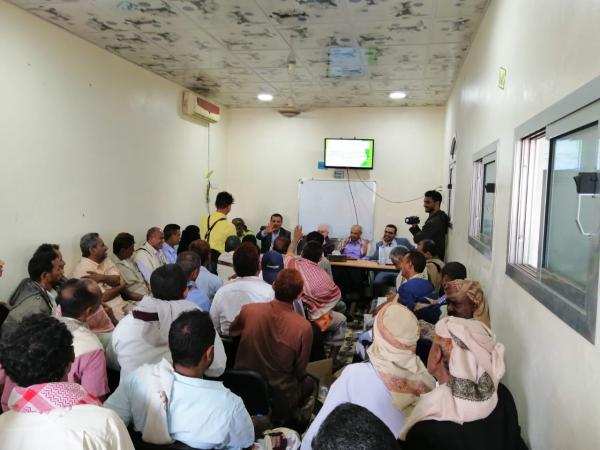 جهود مستمرة للنهوض بالمخا.. ميزانية تشغيلية لمحطة الكهرباء وحلول لتحسين جودة التعليم
