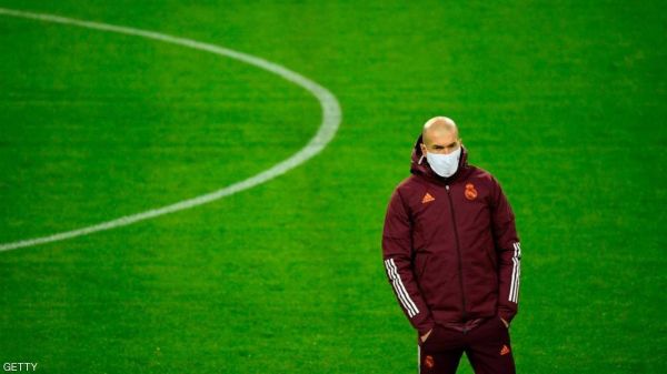 ريال مدريد يعلن إصابة زيدان بفيروس كورونا