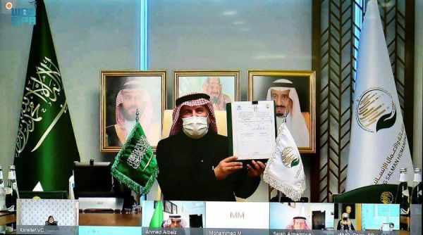 بـ15 مليون دولار... "سلمان للإغاثة" يوقع 3 اتفاقيات مع الصحة العالمية لدعم القطاع الصحي باليمن 