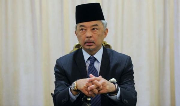 ماليزيا تنصب ملكة جديدا بعد تنازل سلطان الخامس عن عرشه