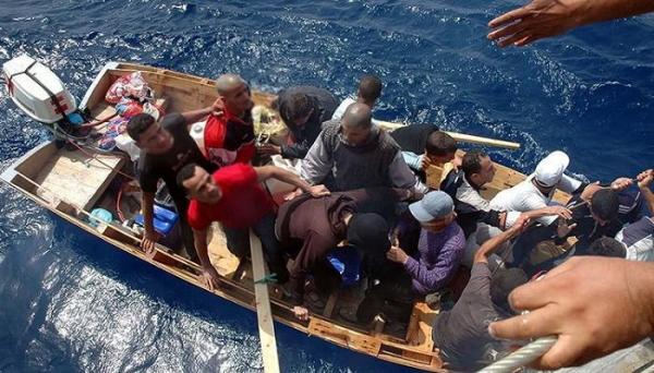 إيرانيون يفضلون الموت سريعا على الموت في جحيم النظام الملالي