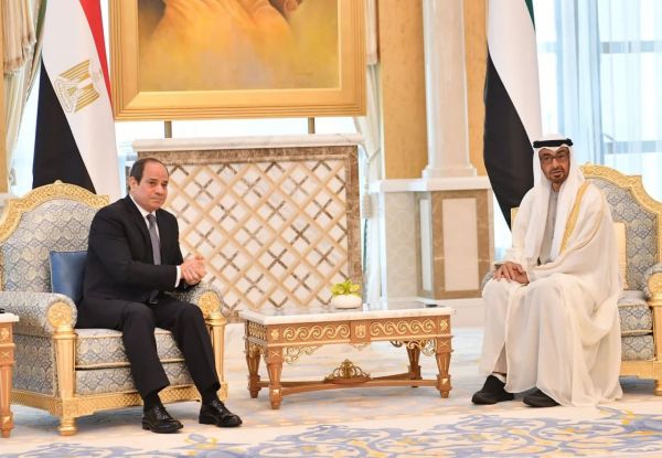 السيسي من أبو ظبي يؤكد الارتباط الوثيق بين الأمن القومي المصري الإماراتي