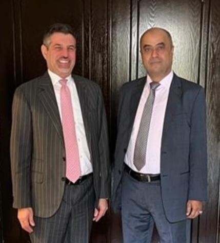 وزير المالية يبحث مع السفير الأمريكي دعم الإصلاحات ومواجهة تحديات الحرب 