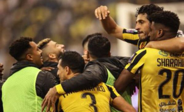 الاتحاد يصعق رونالدو ورفاقه ويبلغ نهائي كأس السوبر السعودي  