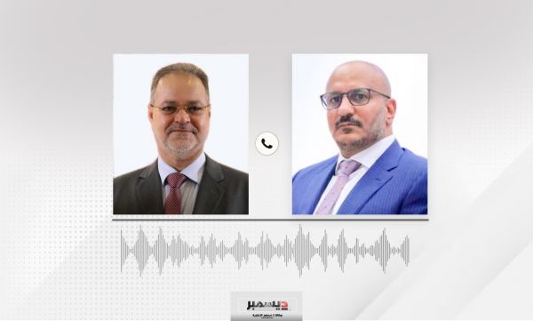 العميد طارق صالح يطمئن على صحة الدكتور عبدالملك المخلافي