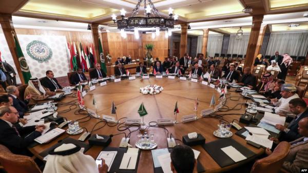 بطلب فلسطيني.. الجامعة العربية تعقد اجتماعا طارئا بحضور عباس