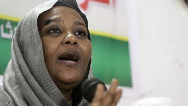 الأمن السوداني يفرج عن ابنة الصادق المهدي بعد اعتقالها لساعات
