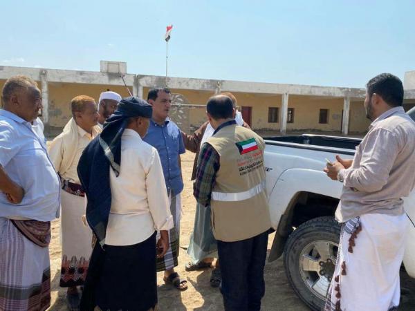الفتيح يبحث مع نائب مدير الجمعية الكويتية سبل تنفيذ مشاريع إنمائية في المخا