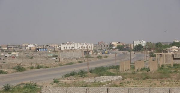 قصف عدواني للحوثيين يستهدف بلدتين جنوب الحديدة