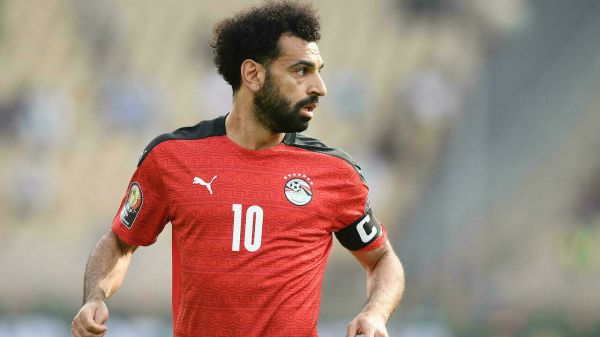 محمد صلاح...الرقم الصعب في هجوم "الفراعنة" الذي يمنح الجماهير المصرية فرحة الانتصارات	