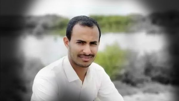 استشهاد مصور صحفي بشظايا قذيفة حوثية أثناء تغطيته لسير المعارك في حرض 