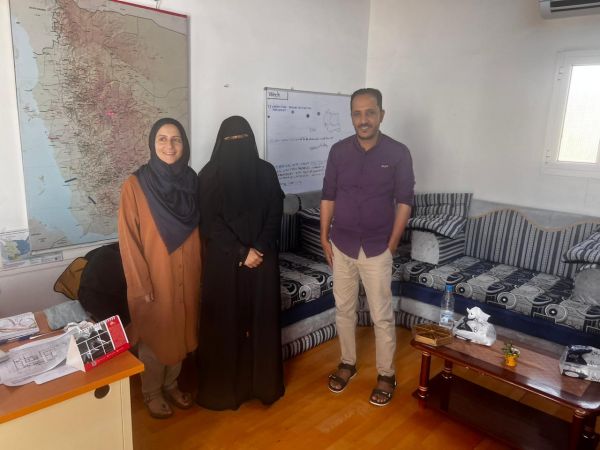 المخا.. رئيس دائرة المرأة في سياسي المقاومة الوطنية تناقش مع مدير أطباء بلا حدود توسيع نشاط قسم النساء والولادة
