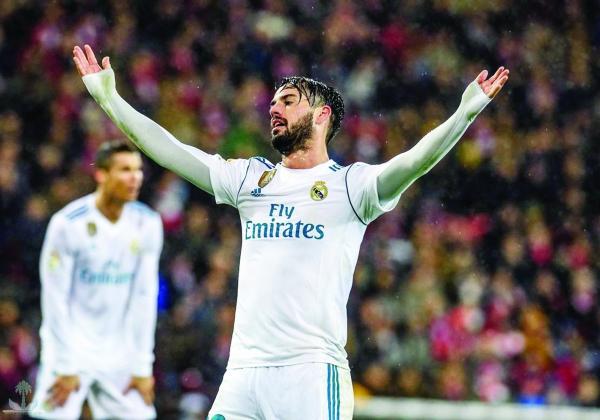 إيسكو يتسبب بالصداع في ريال مدريد
