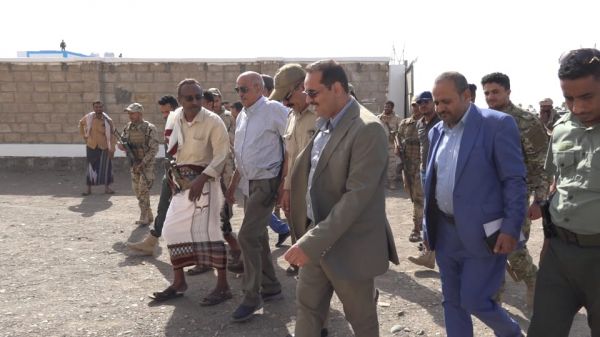 صور| الأمين العام والأمين العام المساعد يطلعان على مستوى الإنجاز في عملية الترميم لعدد من المشاريع التنموية بمديرية موزع