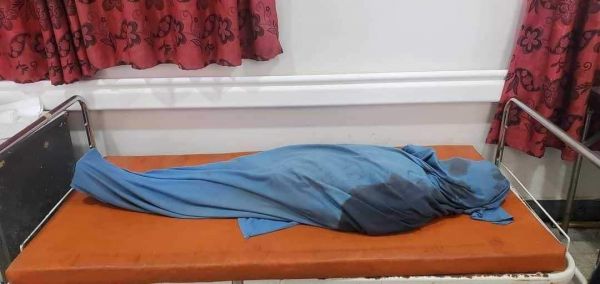 استشهاد امرأة غرب تعز برصاصة قناص حوثي