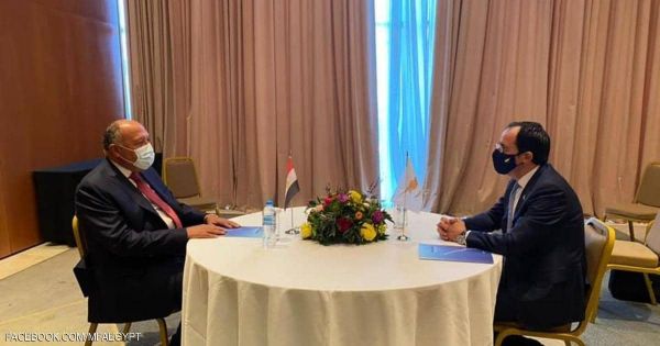 مصر وقبرص تبحثان القضايا الإقليمية وتؤكدان على "علاقات التعاون"