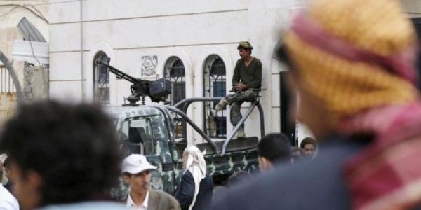 تواصل انتهاكها للقضاء.. مليشيا الحوثي تصدر حكمًا بإعدام 3 مواطنين في صنعاء