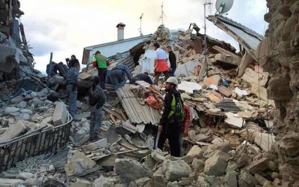 زلازل بقوة 5.7 يضرب غربي إيران.. ويقتل 7 أشخاص في تركيا