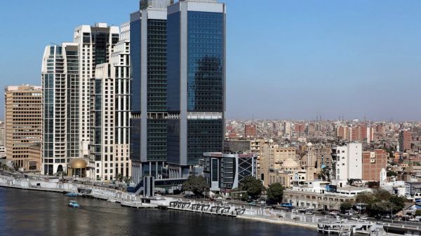  قرار مصري يجمع بين سياح روسيا وأوكرانيا