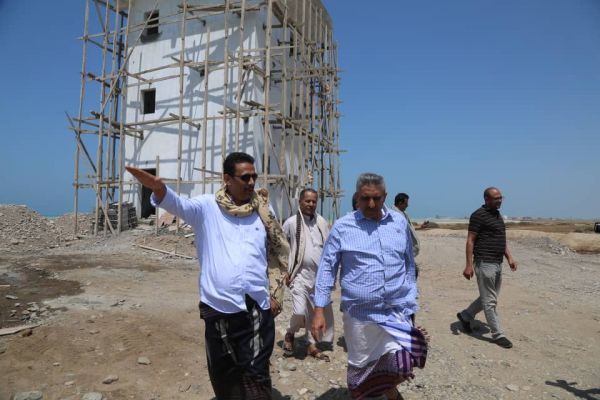 خلال زيارة ميدانية.. برلمانيون: مطار المخا الدولي منجز تاريخي في زمن استثنائي 