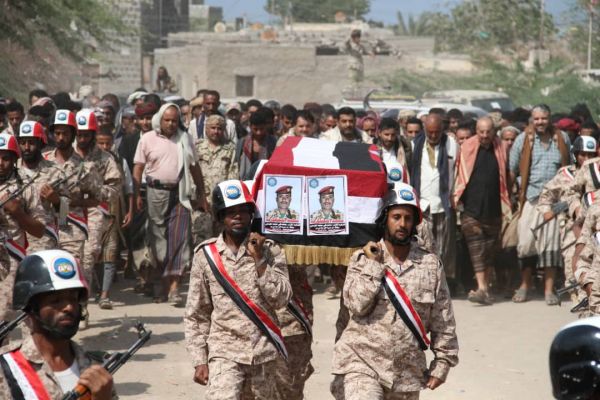فيديو| بتشييع رسمي وشعبي.. المقاومة الوطنية تودع البطل محمد الموسمي