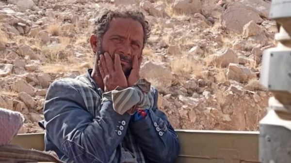 فرار جماعي لـ300 مجند حوثي من جبهات مأرب لهول الخسائر