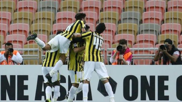 الاتحاد السعودي يصعق الريان القطري   