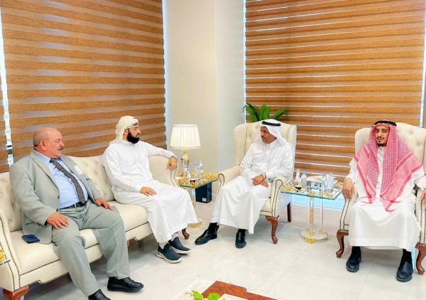 ترتيب آلية تحويل مبالغ خدمات الحجاج 