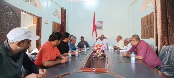 العليان يناقش مع المنظمة البولندية احتياجات الخوخة 
