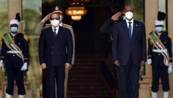 السيسي في السودان.. زيارة "اليوم الواحد" تخترق كافة الملفات
