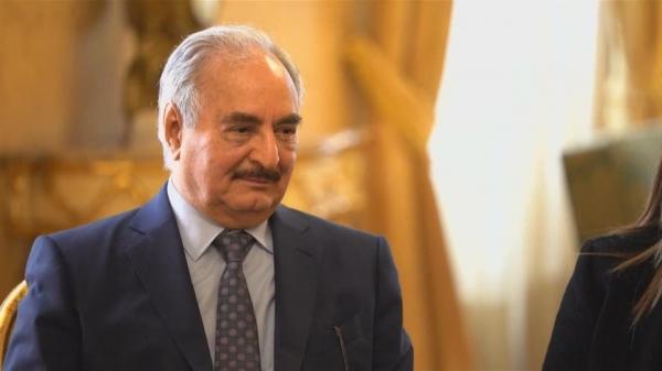 حفتر من باريس إلى برلين لبحث الملف الليبي   