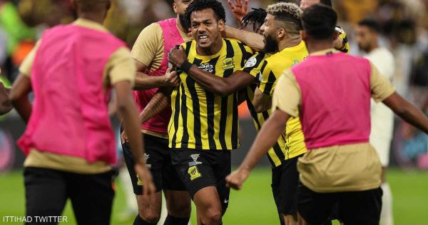 الدوري السعودي.. الاتحاد يتصدر الدوري بعد فوزه على النصر 
