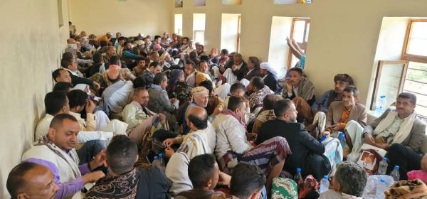 صور| تعز.. عضو برلمانية سياسي المقاومة الوطنية "الوافي" يدشن اللقاءات المجتمعية في مديرية جبل حبشي 