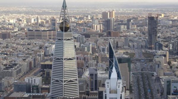 السعودية تلغي "نظام الكفيل" للعمالة الوافدة