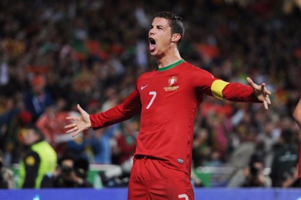 البرتغالي رونالدو يعود للمنتخب بعد غياب 9 أشهر
