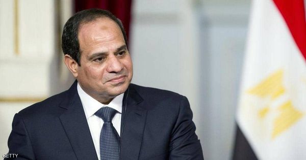مصر.. السيسي يوجه بزيادة دخل جميع العاملين بالجهاز الإداري للدولة